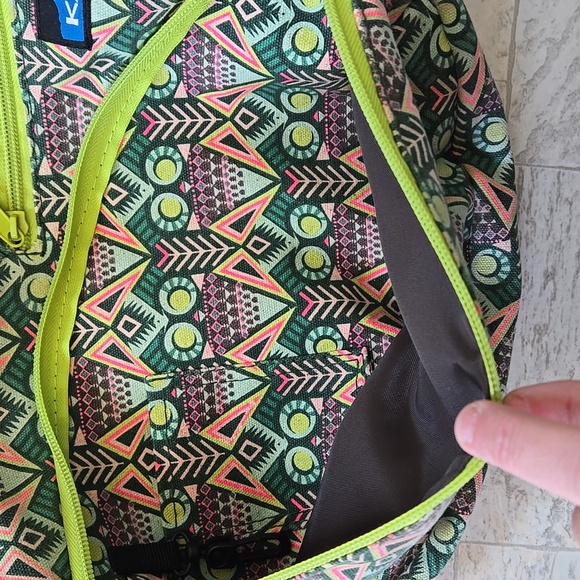 Kavu Crossbody Satchel Sydney Bag Bright Colorful OWL - Picture 9 of 11